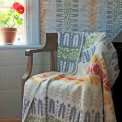 Kerstin Landström Design Ullfiltar|Arvet ockra-röd ullfilt 130x180cm -