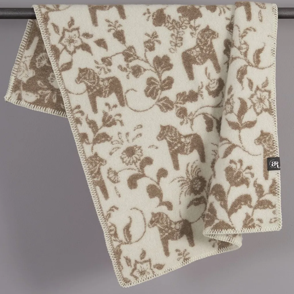 Arvidssons textil Babyfiltar|Ullplädar|Barnfilt Leksand beige 65x95cm med dalahästar och kurbits