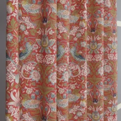 Nordisk Textil Gardiner Mönstrade|Beautiful birds röd gardiner