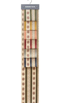 Nordisk Textil Randiga Möbeltyger|Rutor & Ränder|Bianca mörkblå randigt stiltyg för möbelklädsel