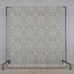 Arts & Crafts Tyger|Gardintyger Mönstrade|Birds and roses petrol tyg