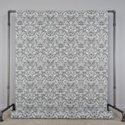 Arts & Crafts Tyger|Gardintyger Mönstrade|Birds and roses vit-svart tyg