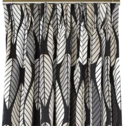Arvidssons textil Gardiner Mönstrade|Blader svart gardiner