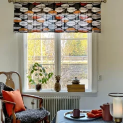 Arvidssons textil Gardinkappor Mönstrade|Blader svart-orange gardinkappa metervara