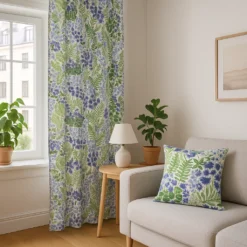 Arvidssons textil Gardiner Mönstrade|Blå blom vit gardiner