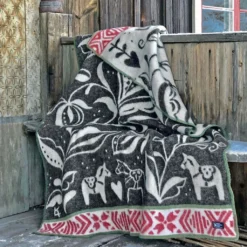Kerstin Landström Design Ullfiltar|Dalarna svart ullfilt 130x180cm -