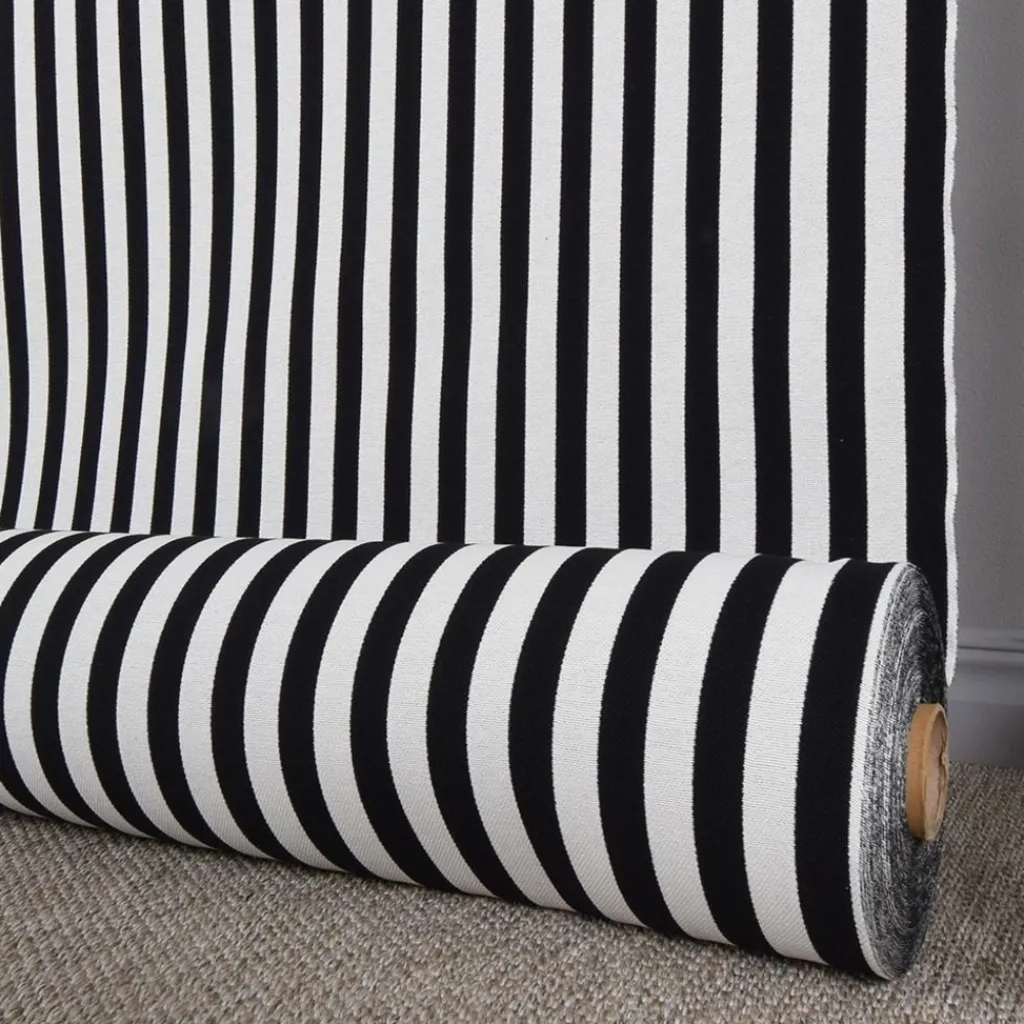 Nordisk Textil Randiga Möbeltyger|Divers vit-svart randigt Gobelängtyg