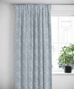 Nordisk Textil Gardiner Mönstrade|Ester duvblå gardiner med tidlöst bladmönster