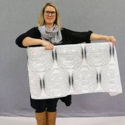 Arvidssons textil Gardinkappor Mönstrade|Rea Gardiner|Fuji svart gardinkappa metervara