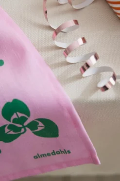 Almedahls Kökshandduk|Hurra, hurra, hurra! kökshandduk rosa