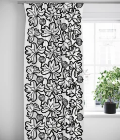 Arvidssons textil Gardiner Mönstrade|Krusbär vit-svart gardiner