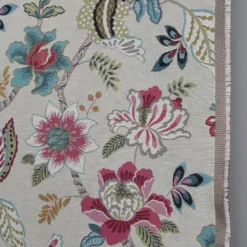 Arvidssons textil Blommiga Möbeltyger|Mönstrade Möbeltyger|Kyma beige möbeltyg