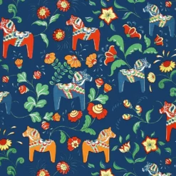 Arvidssons textil Gardintyger Mönstrade|Arvidssons Textil|Leksand blå tyg med traditionellt dalahästtryck