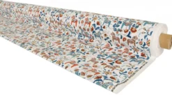 Arvidssons textil Gardintyger Mönstrade|Arvidssons Textil|Leksand mini dalablå tyg med traditionellt dalahästtryck