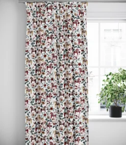 Arvidssons textil Gardiner Mönstrade|Leksand vinröd-petrol gardiner med traditionellt dalahästtryck