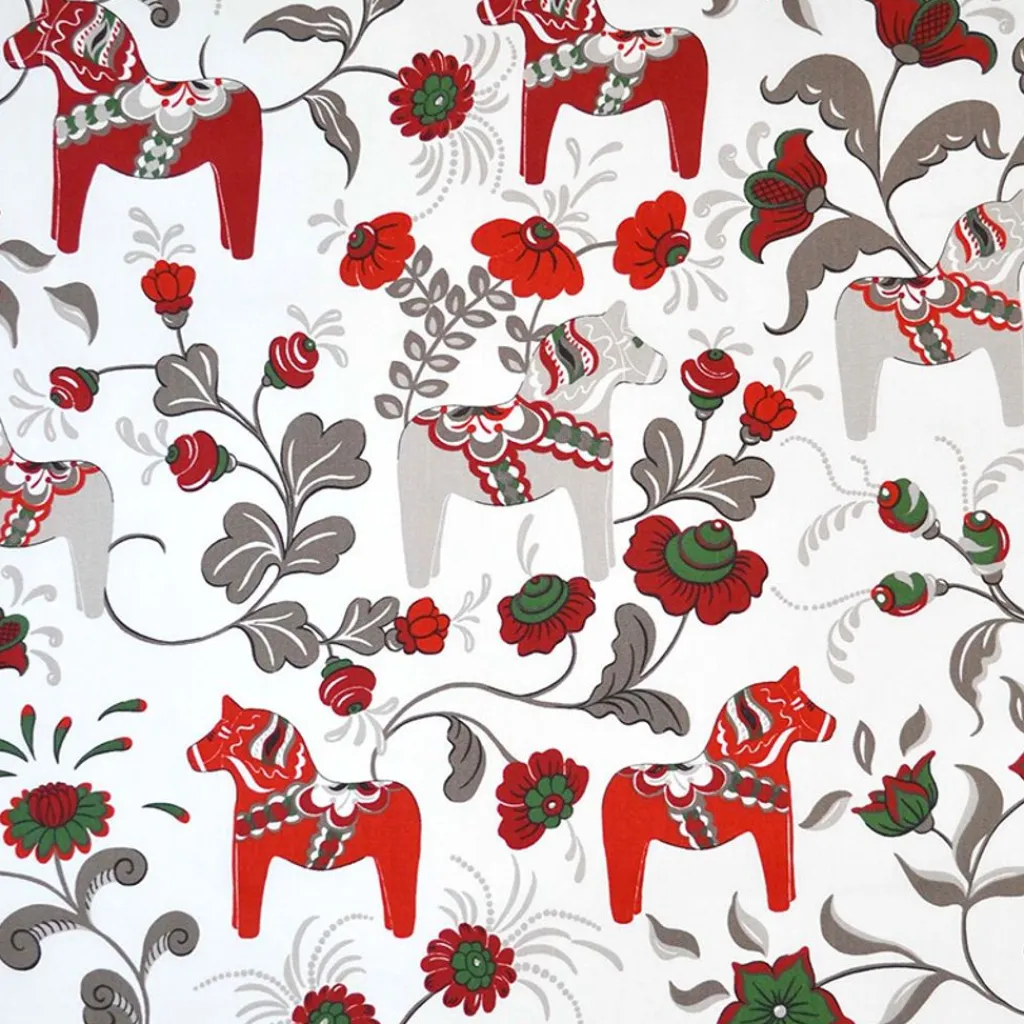 Arvidssons textil Gardintyger Mönstrade|Arvidssons Textil|Leksand vit-röd tyg med traditionellt dalahästtryck
