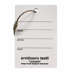 Arvidssons textil Brickor|Leksand väsktagg vit-blå med traditionellt dalahästmönster