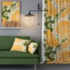 Arvidssons textil Arvidssons Textil|Lisette gul tyg - livfullt tryck med grafisk 70-talskänsla