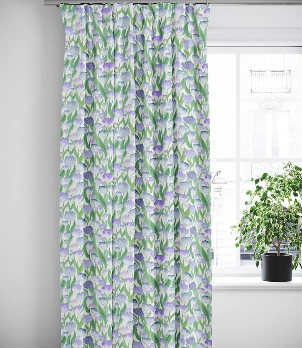 Arvidssons textil Gardiner Mönstrade|Ljuvligt blå – blommiga gardiner i mjuka blå och lila toner