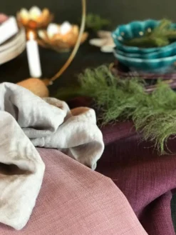 Nordisk Textil Gardintyger Enfärgade|Milo ljung gardintyg - Stilrent med fin struktur
