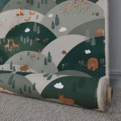 Gardintyger Mönstrade|Mountain forest animals tyg