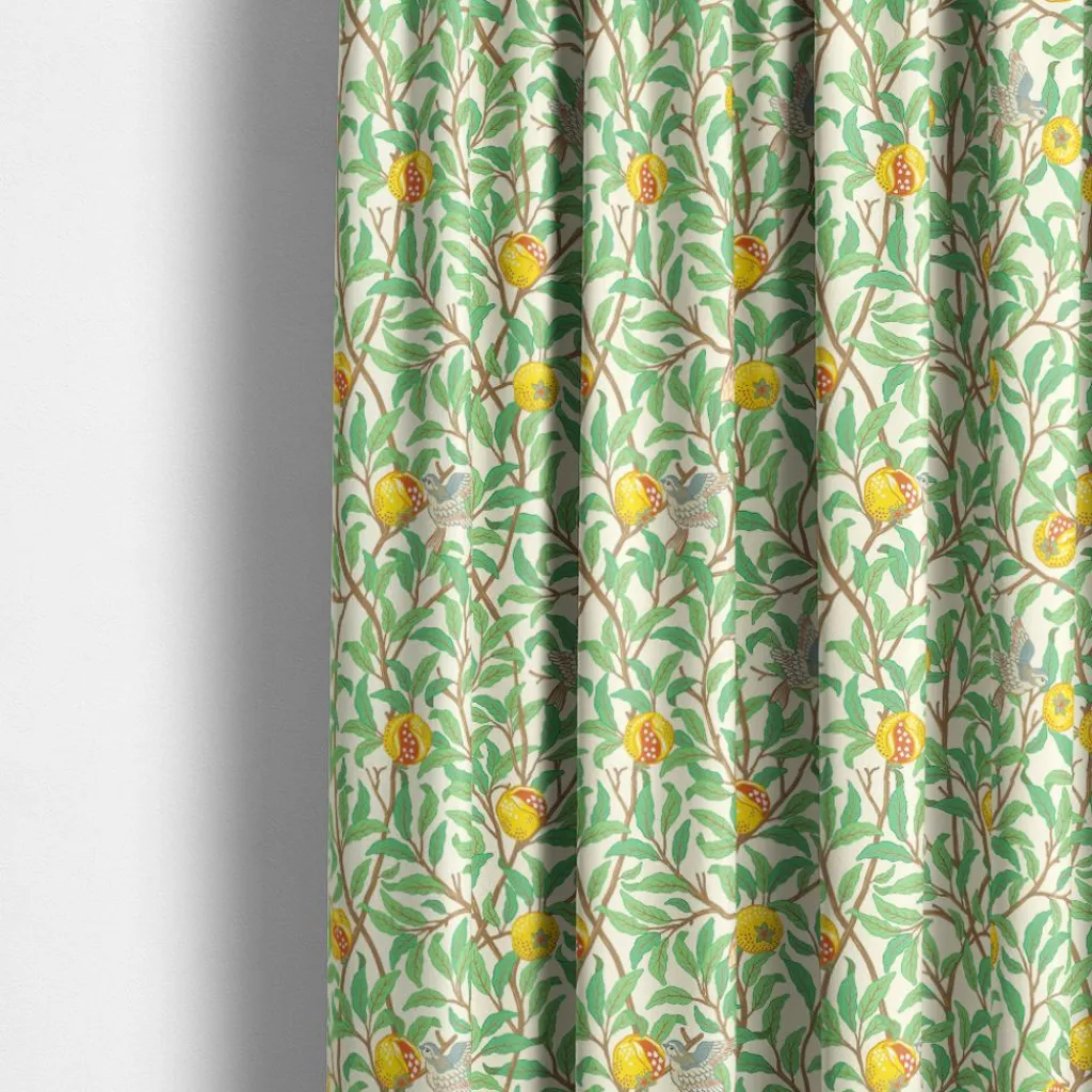 Nordisk Textil Arts & Crafts Tyger|Gardintyger Mönstrade|Paradisträd tyg - Frodiga grenar, frukt och fåglar