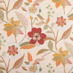 Gardintyger Mönstrade|Paths tyg - ett tyg med blomster i varm färgskala