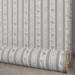 Nordisk Textil Randiga Möbeltyger|Mönstrade Möbeltyger|Portugal ljusgrå randigt stiltyg för möbelklädsel