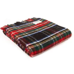 Tweedmill textiles Ullplädar|Skotskrutig ullpläd Black Stewart, 100% Ull, 150x183 cm