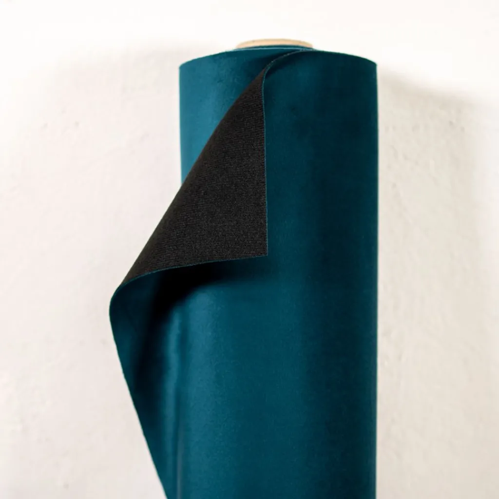 Nordisk Textil Möbelsammet|Enfärgade Möbeltyger|Tiffany Peacock möbelsammet – Slitstark & Lyxig