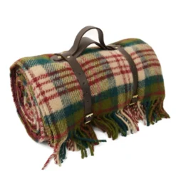 Tweedmill textiles Picknickfiltar|Tweedmill Picknickfilt i Ull - Thistleberry/Wine med Vattentät Baksida, 145 x 183 cm